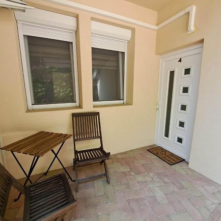 Milla Apartmanok Eger Bagian luar foto